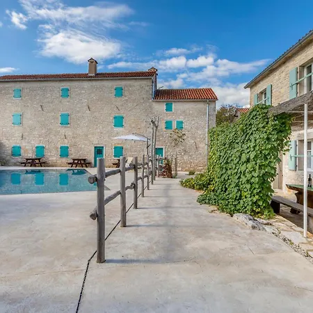Apartman Awesome In